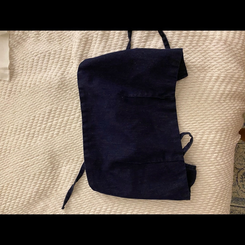 Backless denim crop